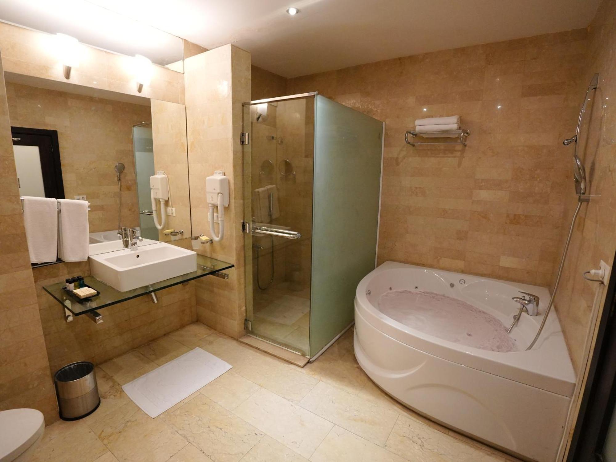 Canyon Hotel Erbil Kültér fotó